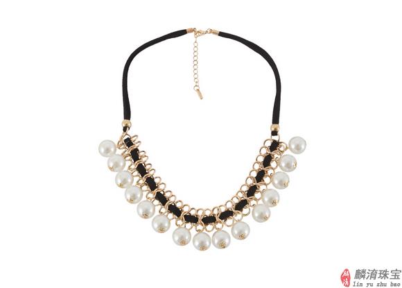 购买和保养珍珠首饰需要注意什么？