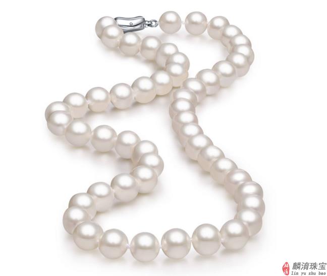 珍珠净度分级标准介绍不同净度的珍珠特征
